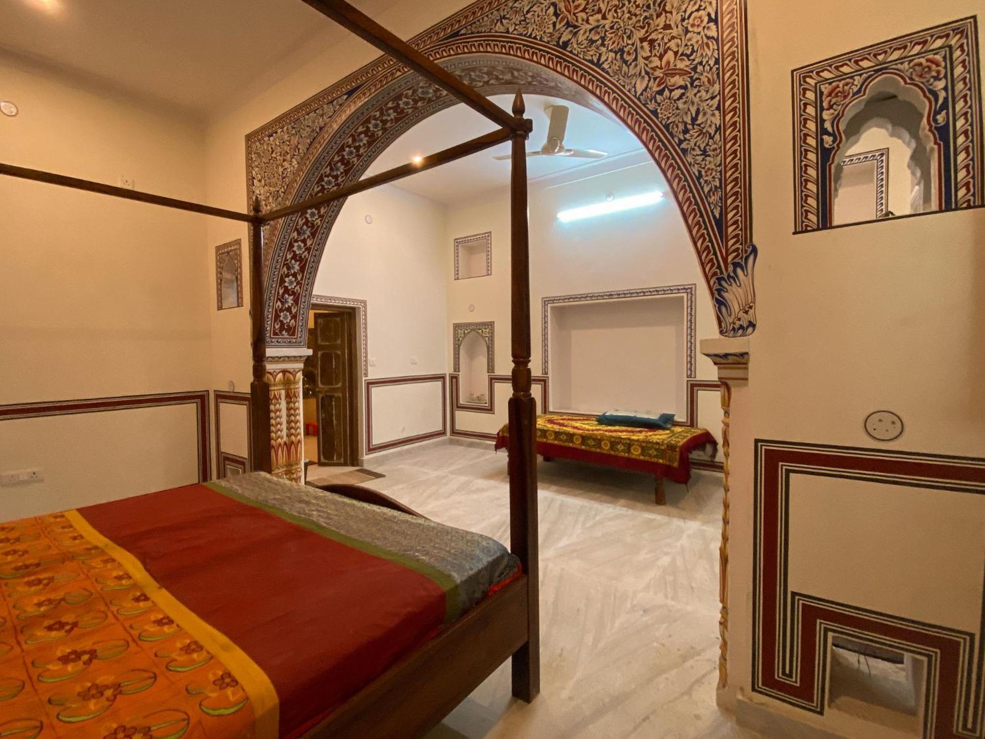 Hotel Mandawa Haveli Bagian luar foto