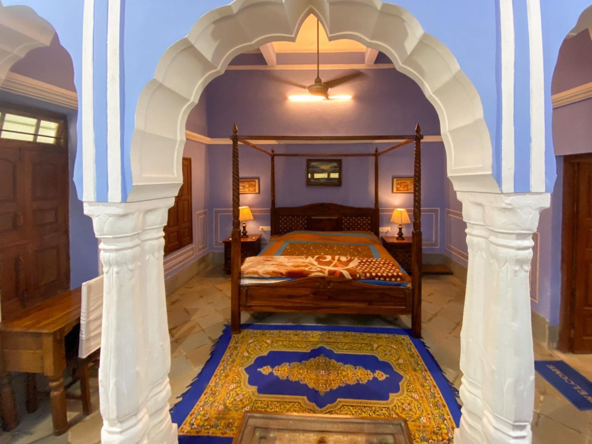 Hotel Mandawa Haveli Bagian luar foto