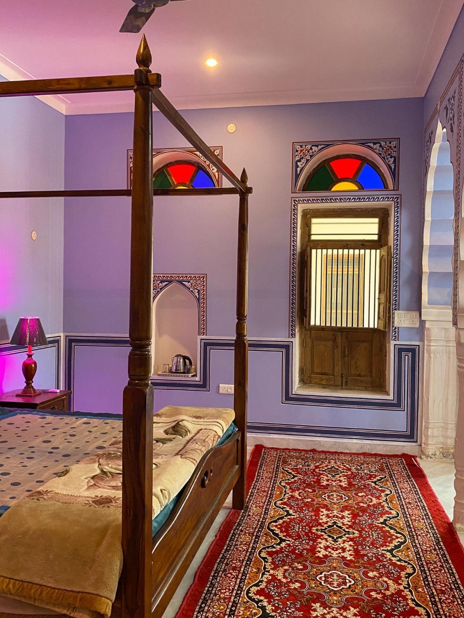 Hotel Mandawa Haveli Bagian luar foto