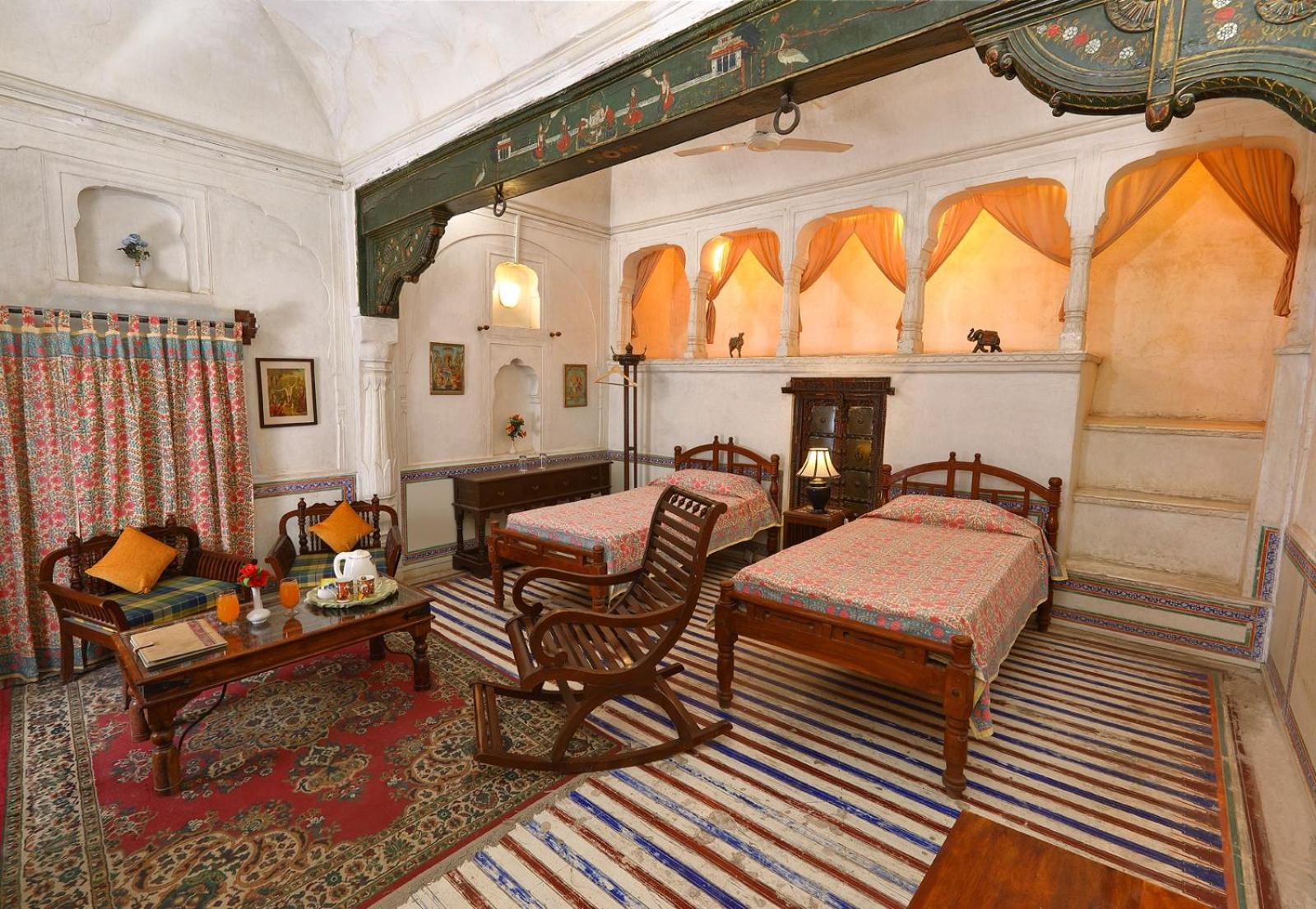 Hotel Mandawa Haveli Bagian luar foto