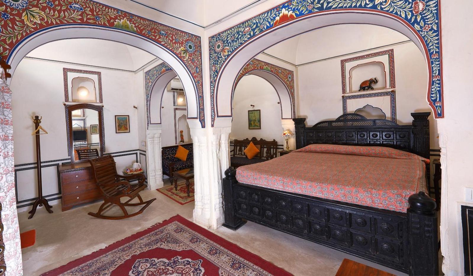 Hotel Mandawa Haveli Bagian luar foto